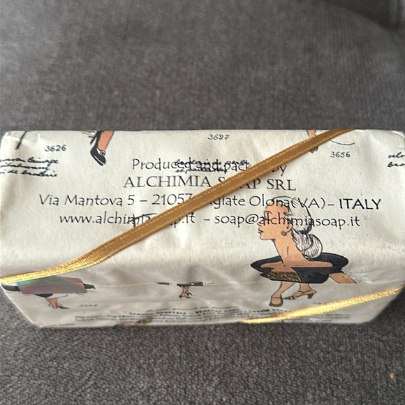 ALCHIMIA SOAP Made In Italy Sapone Vegetale Elle NEW - Picture 3 of 5